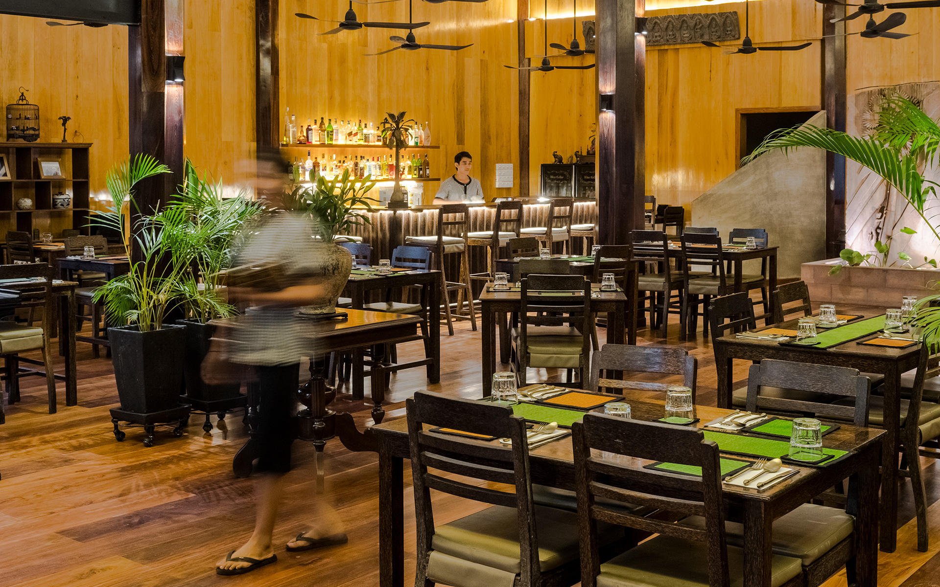 The Sugar Palm – Locations – The Sugar Palm Restaurant and Bar